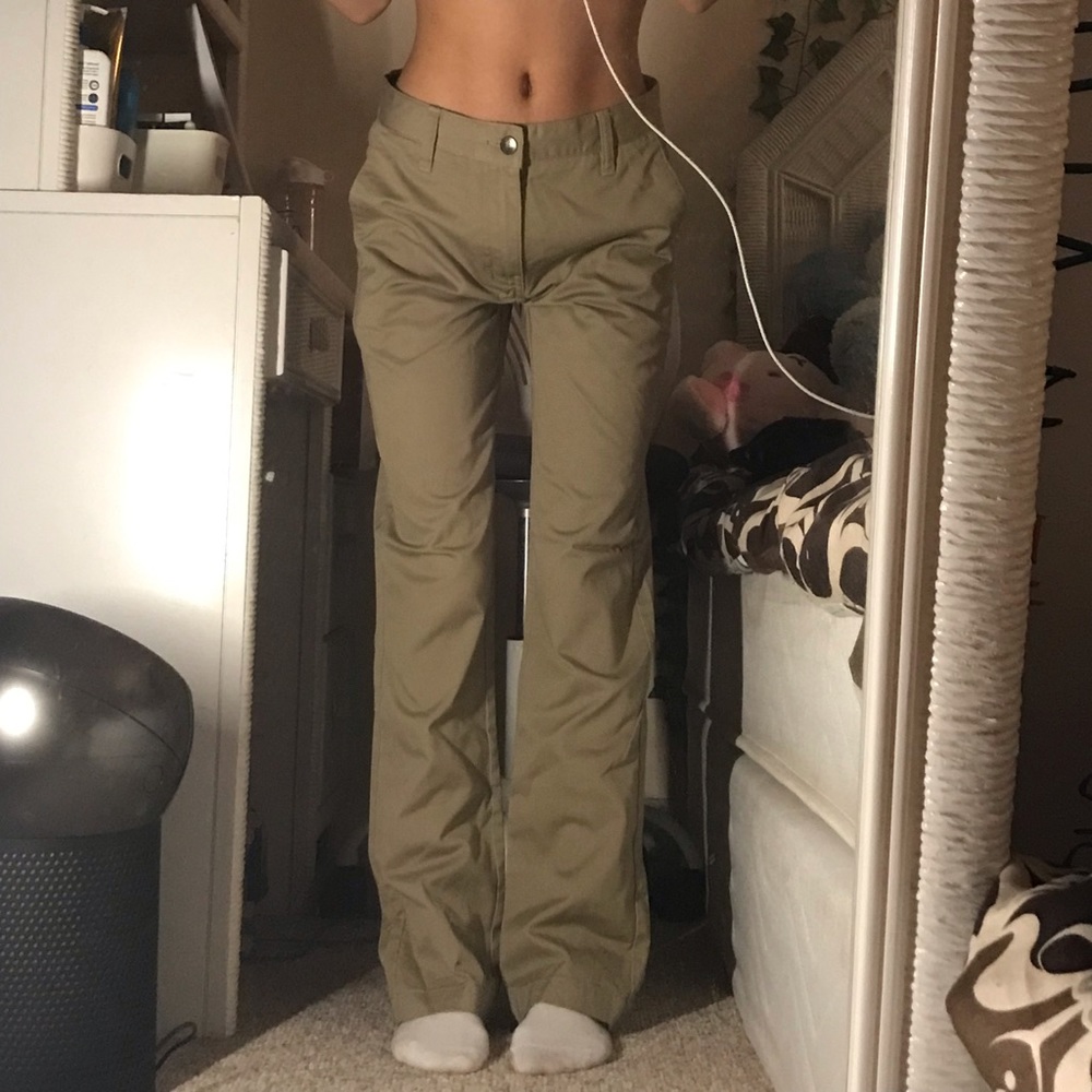 volcom khaki’s